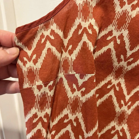 St. John's Bay Blouse Women Large Orange Ikat V-Neck Sleeveless Cotton Gorpcore - Picture 4 of 7